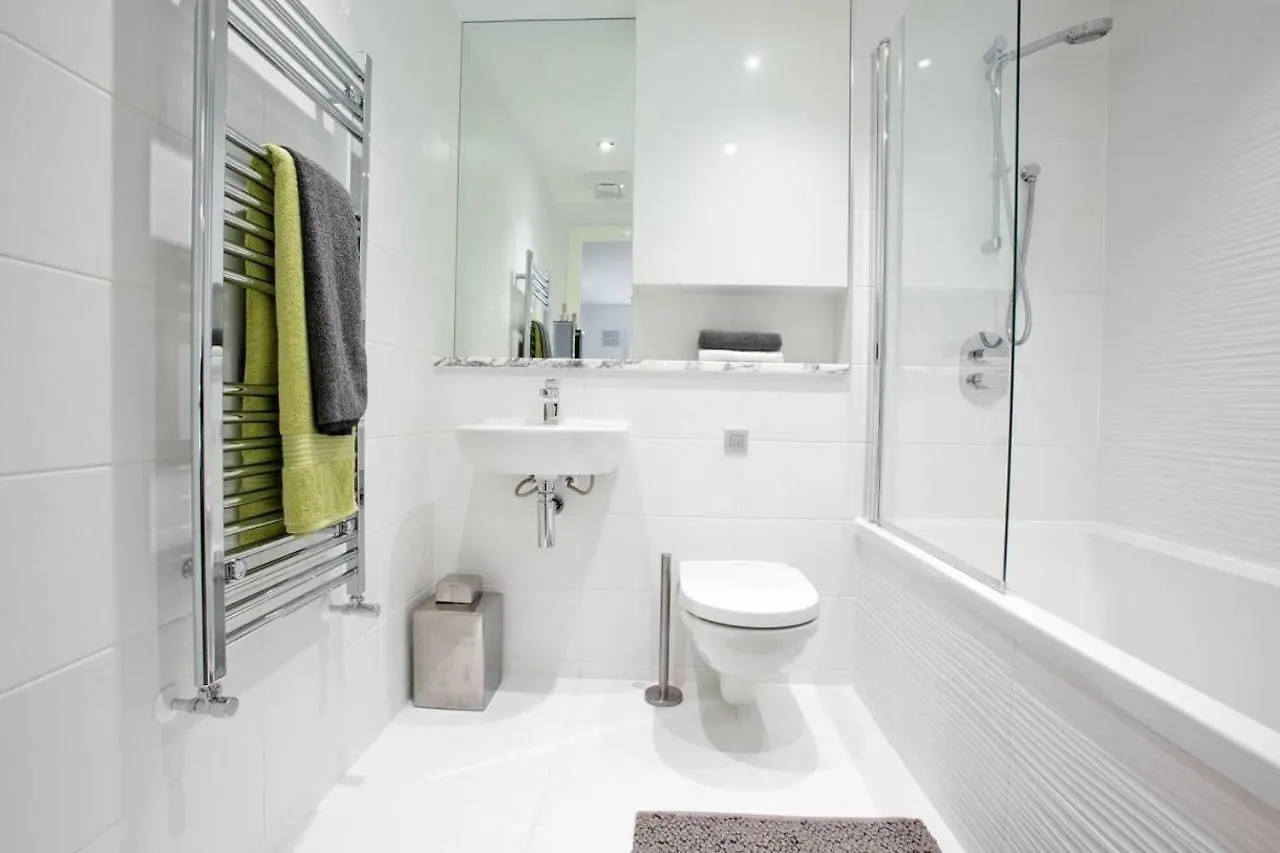 Luxury 2 Bedroom Apartment At Dandara, Stoneywood 애버딘