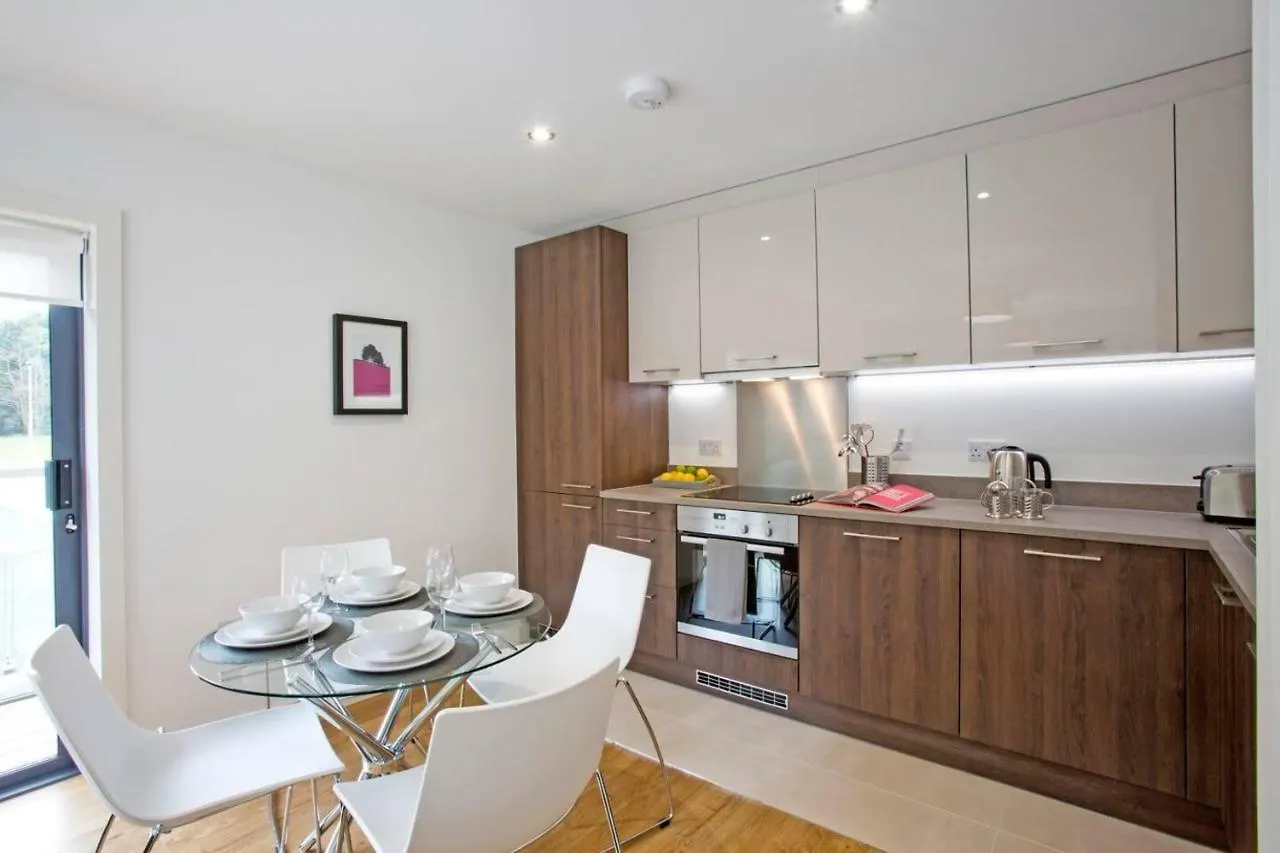 Luxury 2 Bedroom Apartment At Dandara, Stoneywood 애버딘